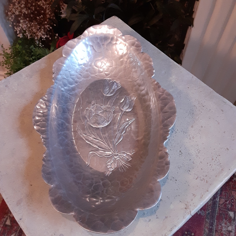 Rodney Kent Silver Co., Hand Wrought, Aluminum Tray, Tulips, Vintage